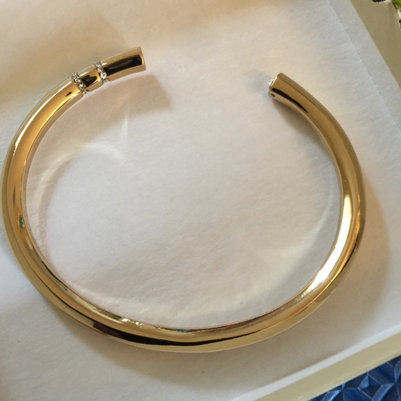 Banana Republic Sparkle Edge Gold Bangle - Picture 1 of 2